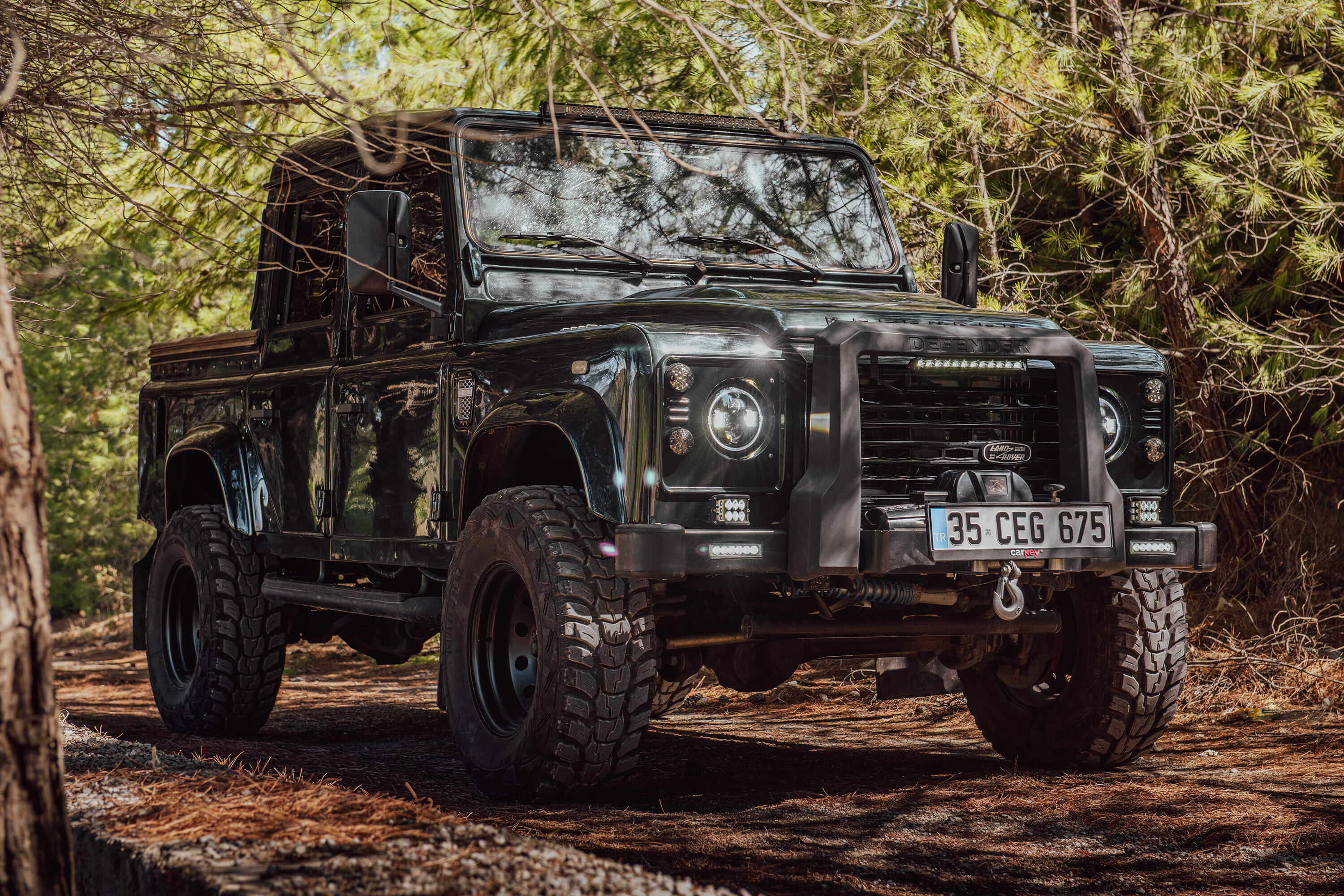 british racing green defender 110