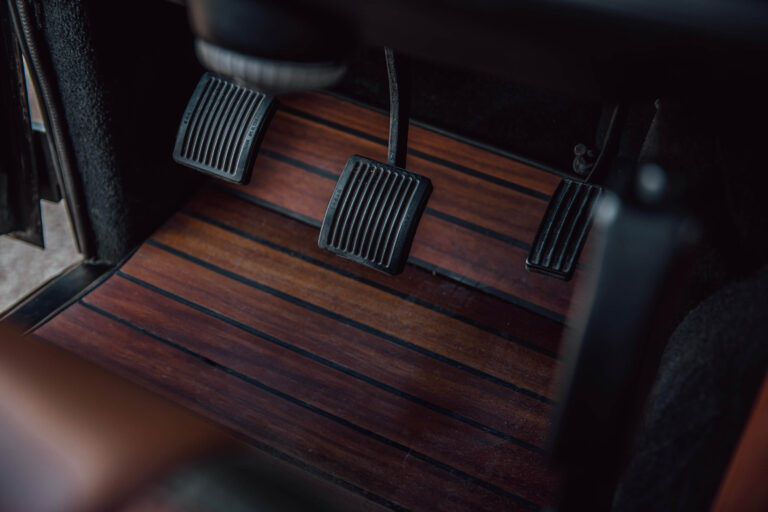 land rover defender pedals