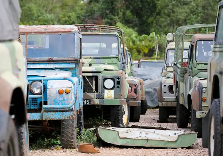 Land rover engine guide